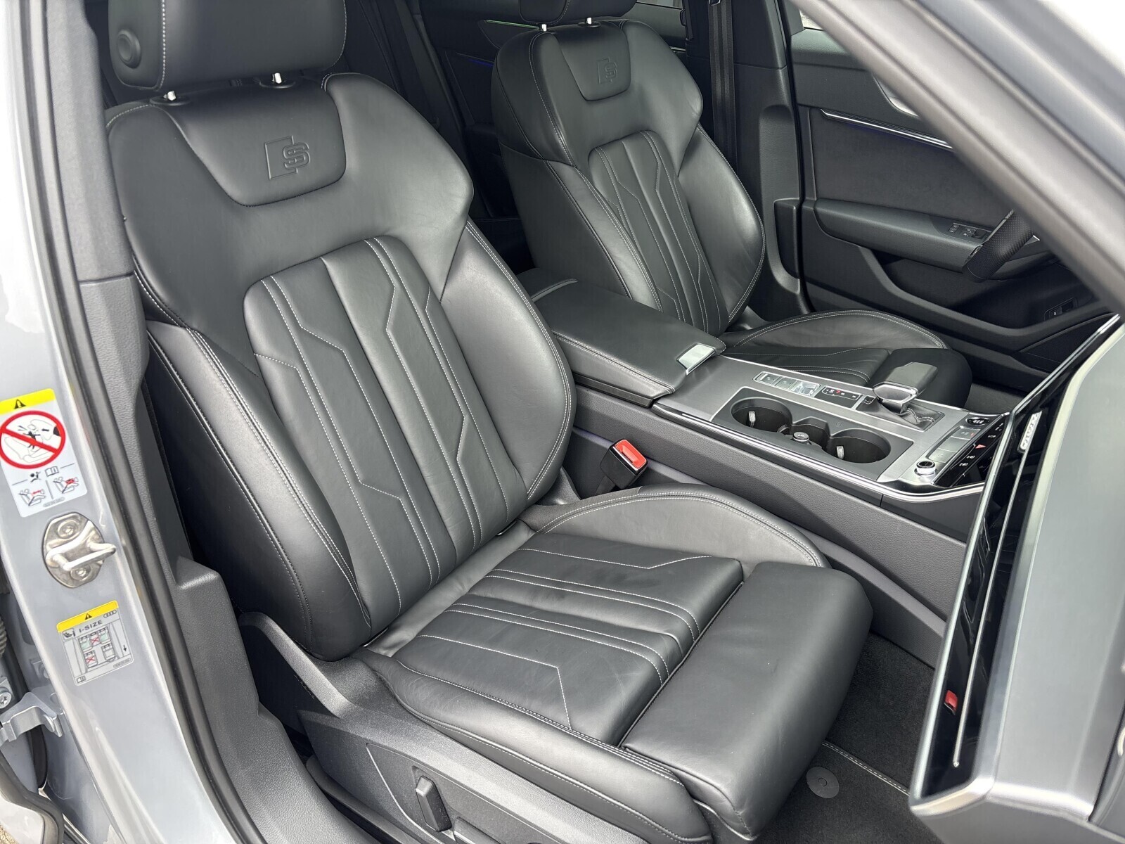 Audi A6 Avant - zdjęcie 26