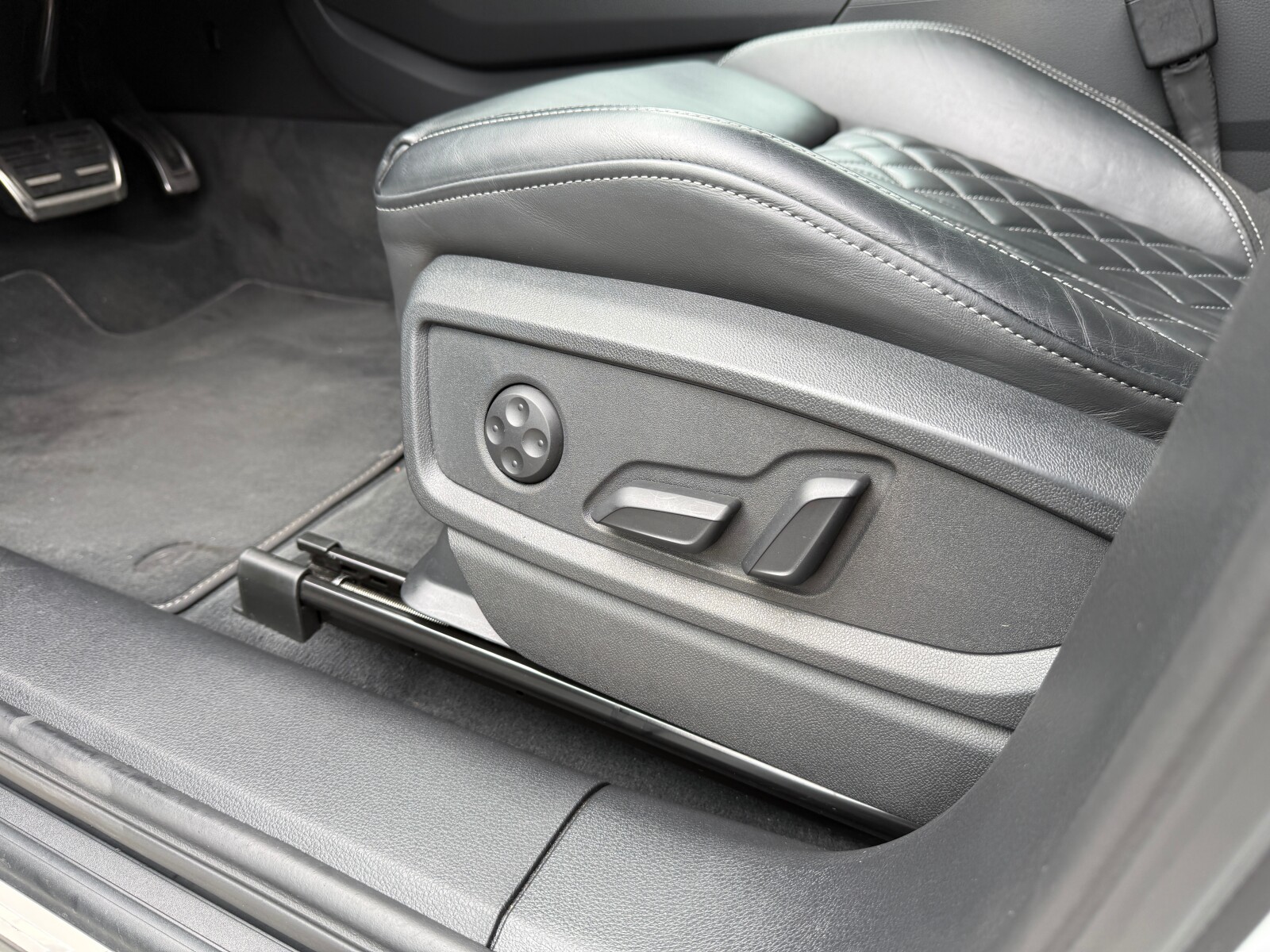 Audi Q5 - zdjęcie 21