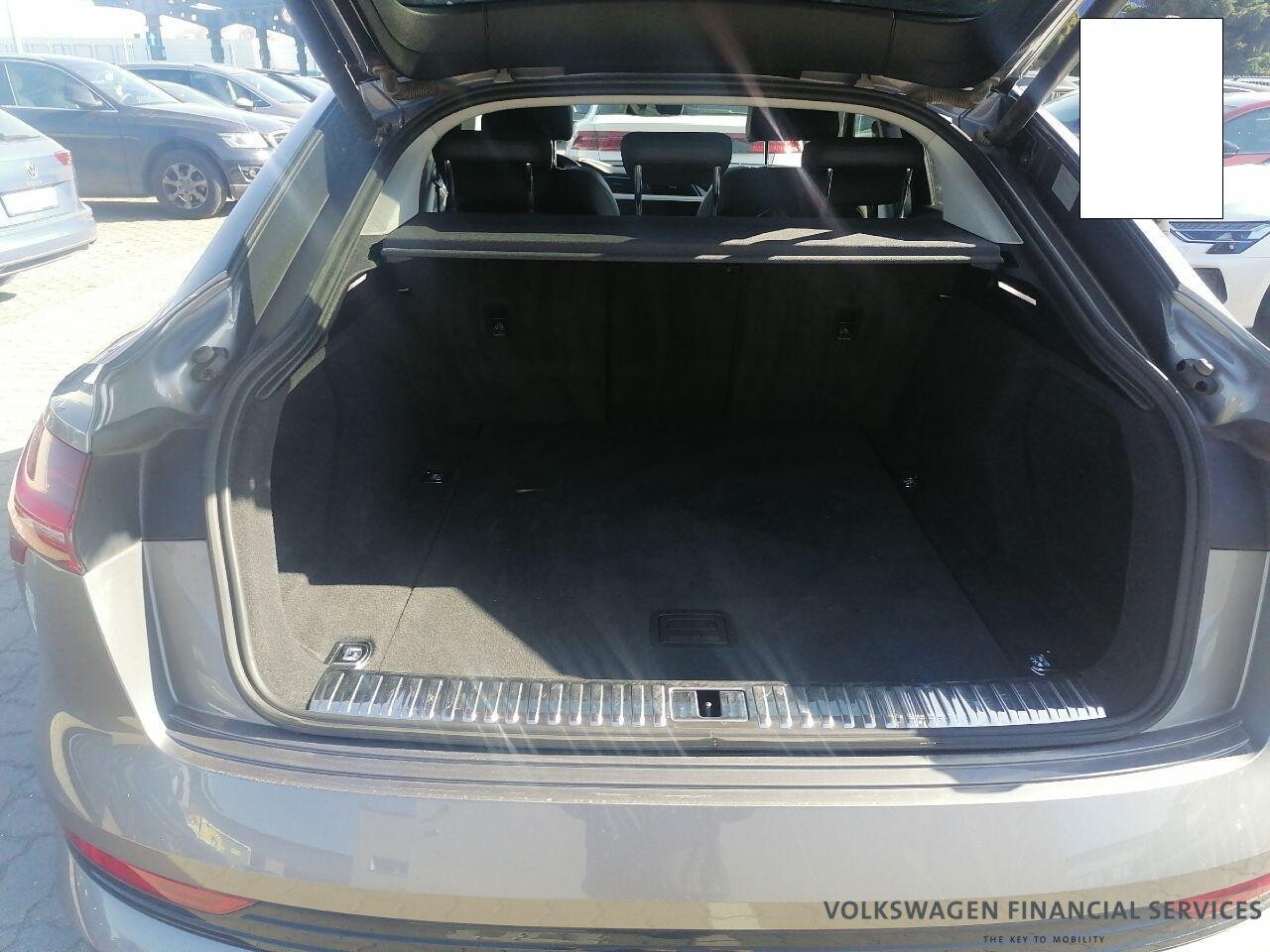 Audi e-tron - zdjęcie 12