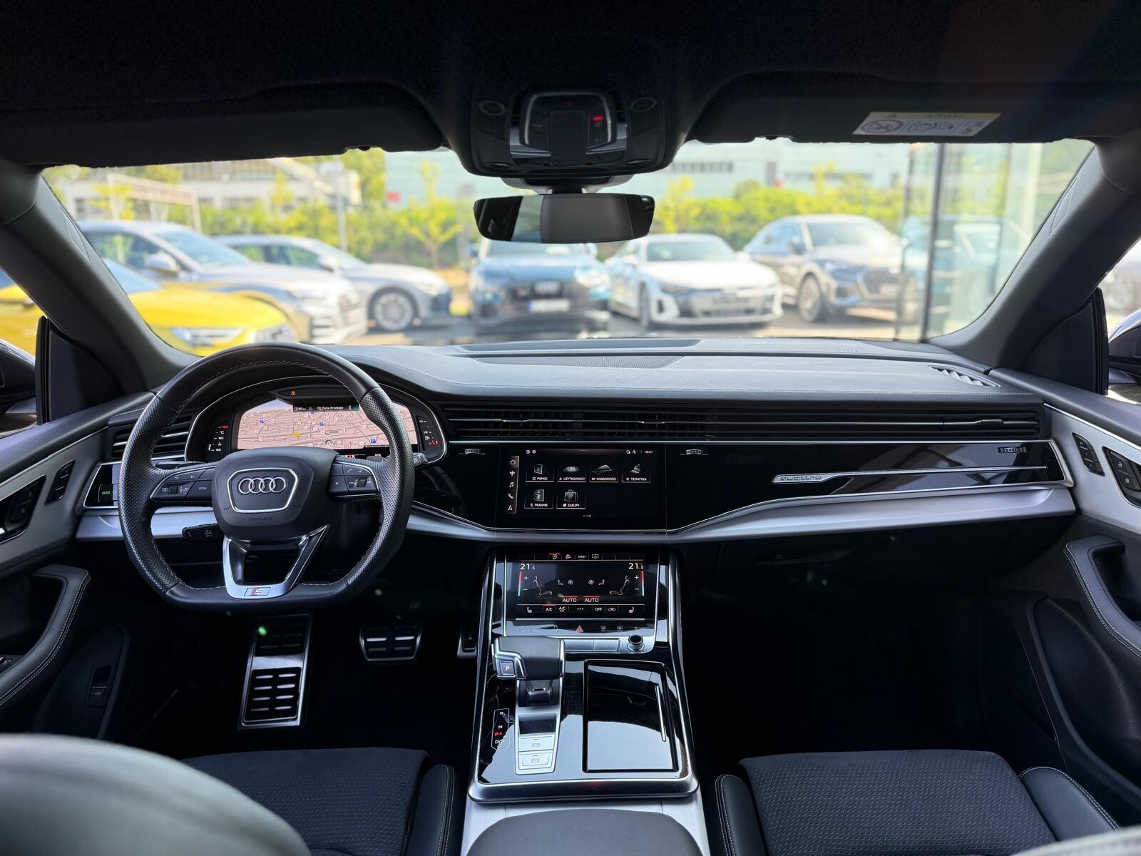 Audi Q8 - zdjęcie 30