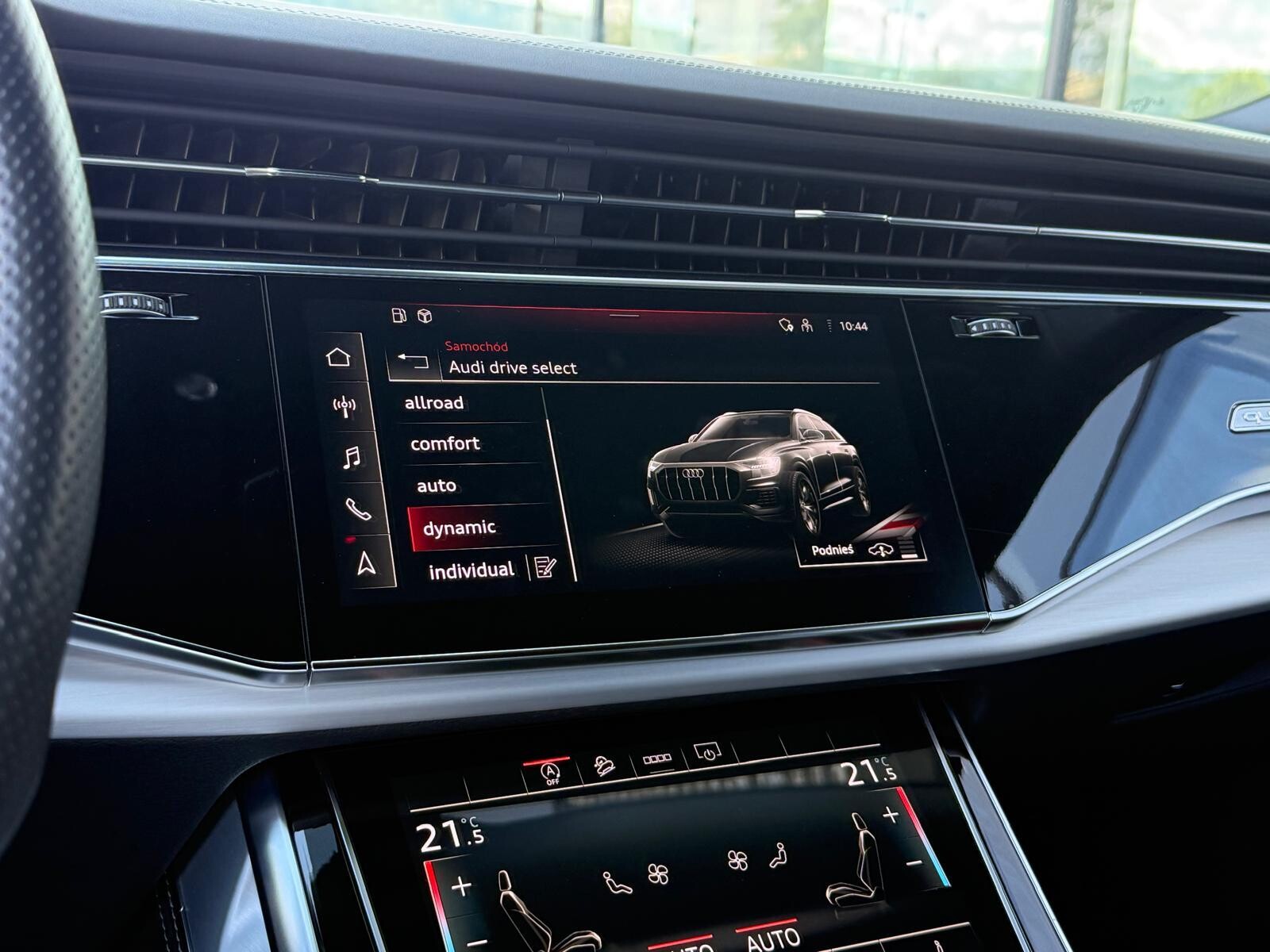 Audi Q8 - zdjęcie 33
