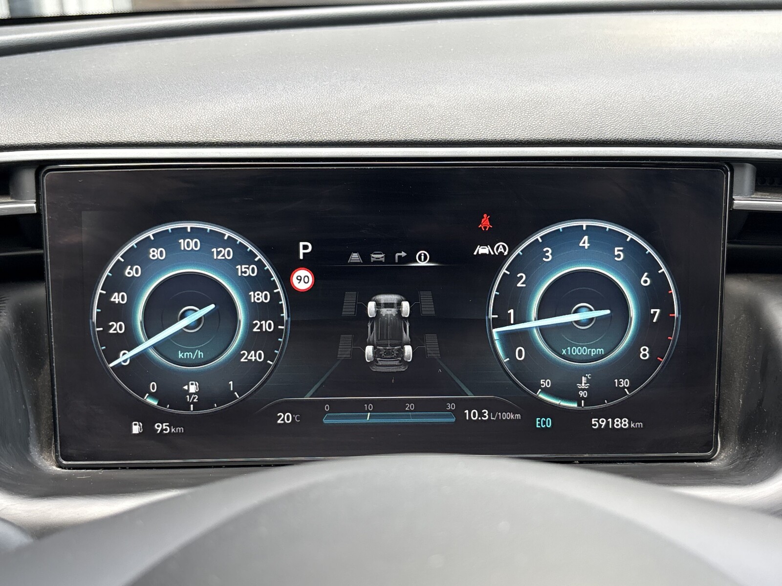 Hyundai Tucson - zdjęcie 14