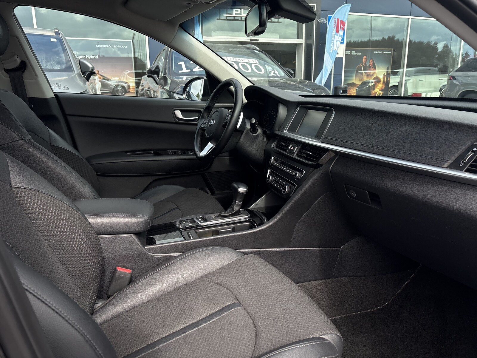 Kia Optima - zdjęcie 9