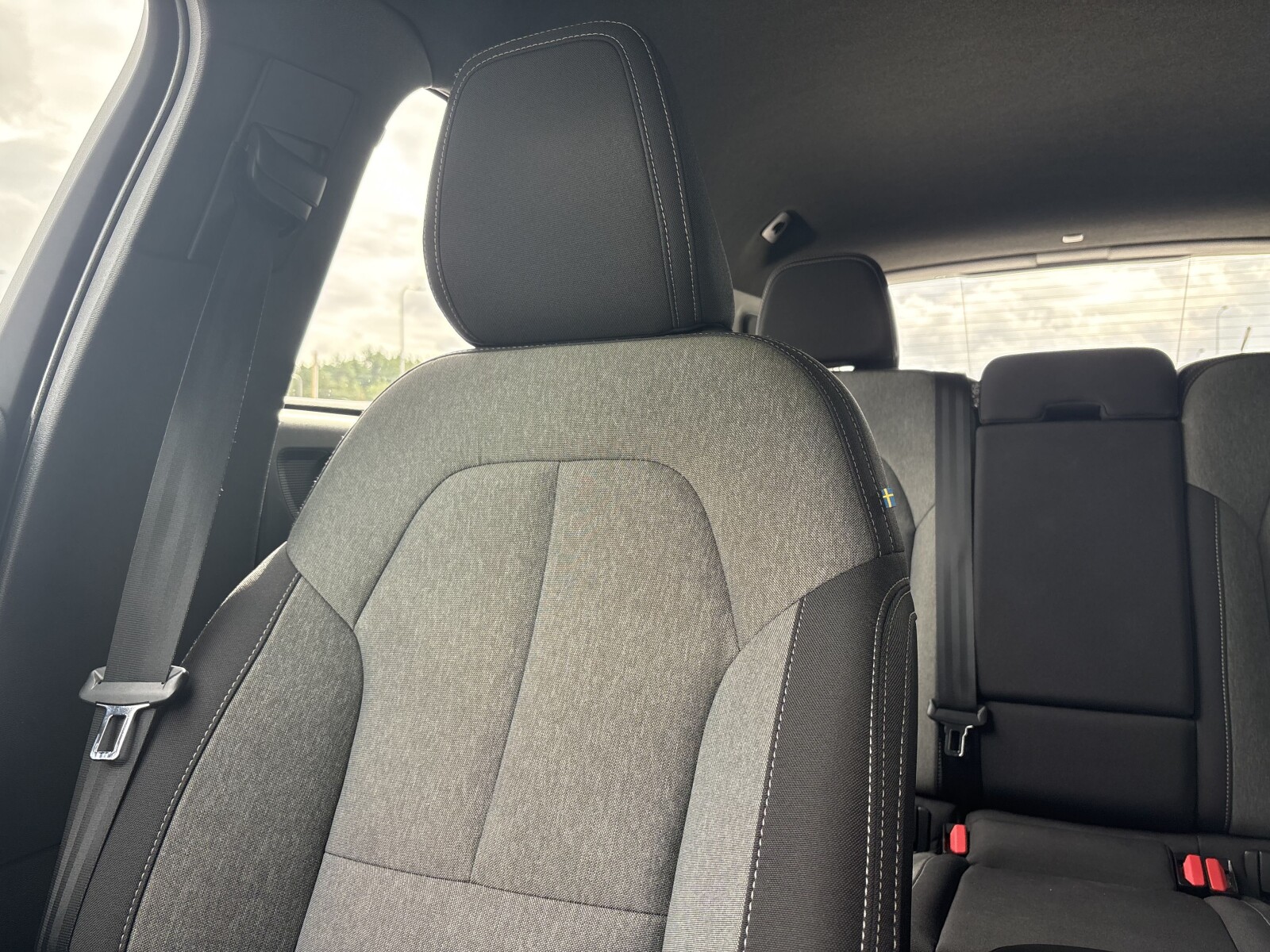 Volvo XC 40 - zdjęcie 14