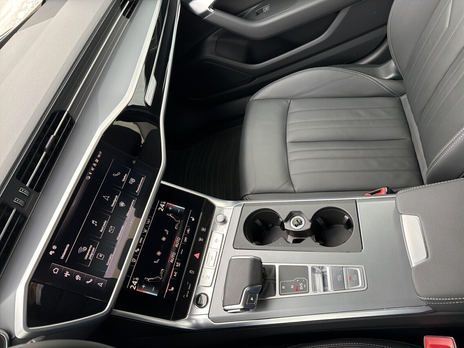 Audi A6 Avant - zdjęcie 19