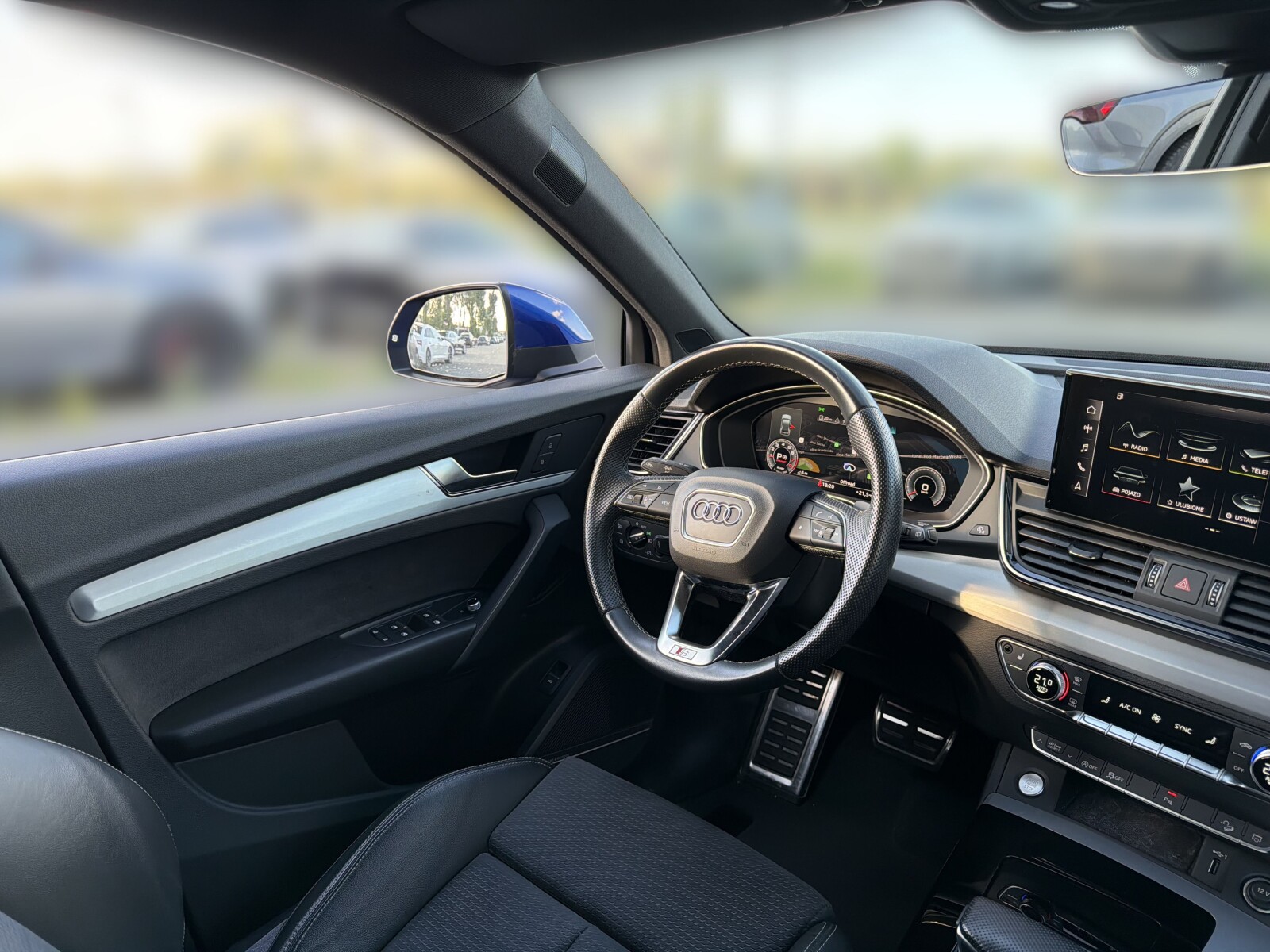 Audi Q5 Sportback - zdjęcie 22