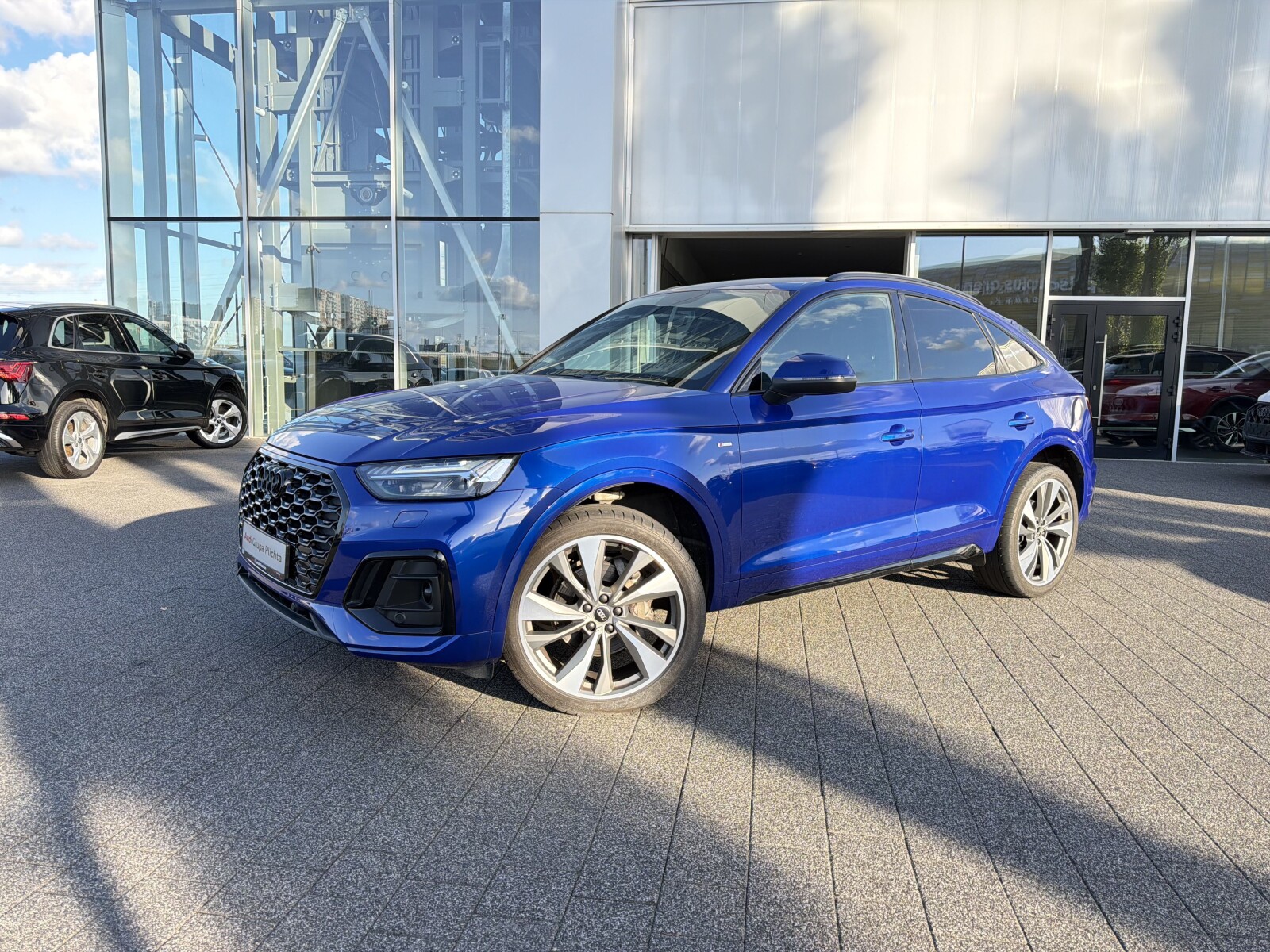 Audi Q5 Sportback - zdjęcie 9