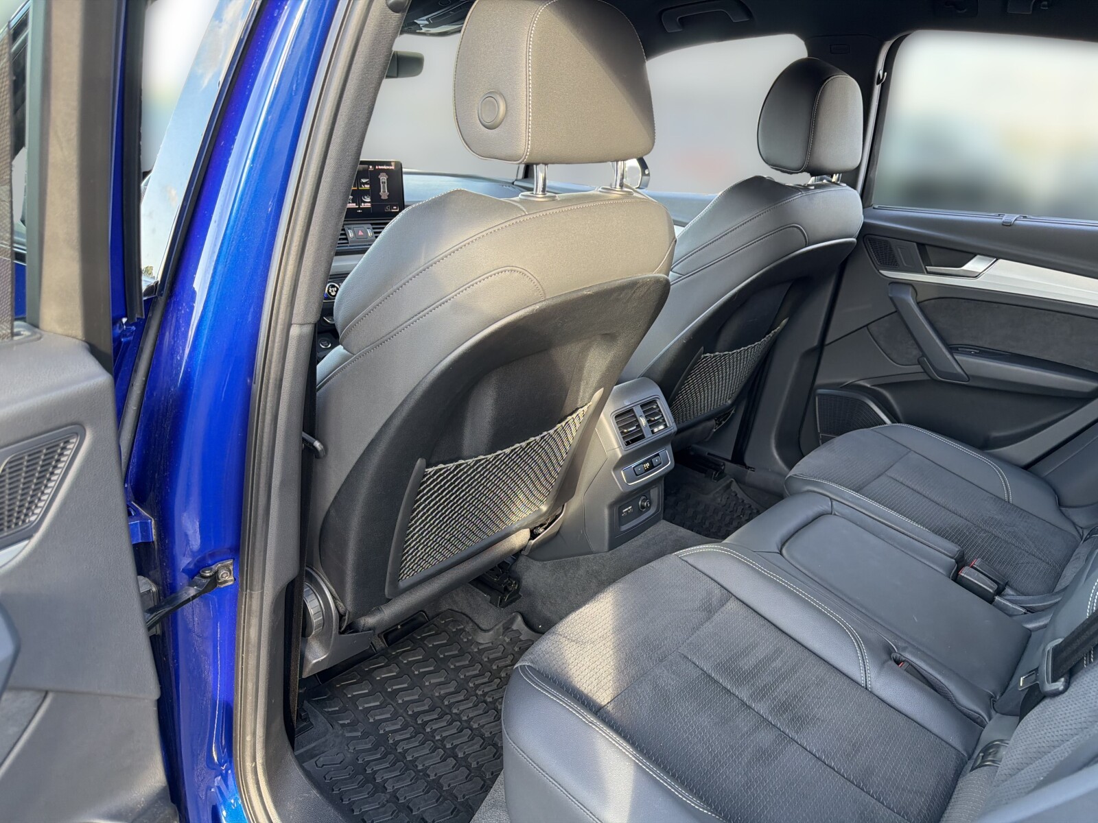Audi Q5 Sportback - zdjęcie 15