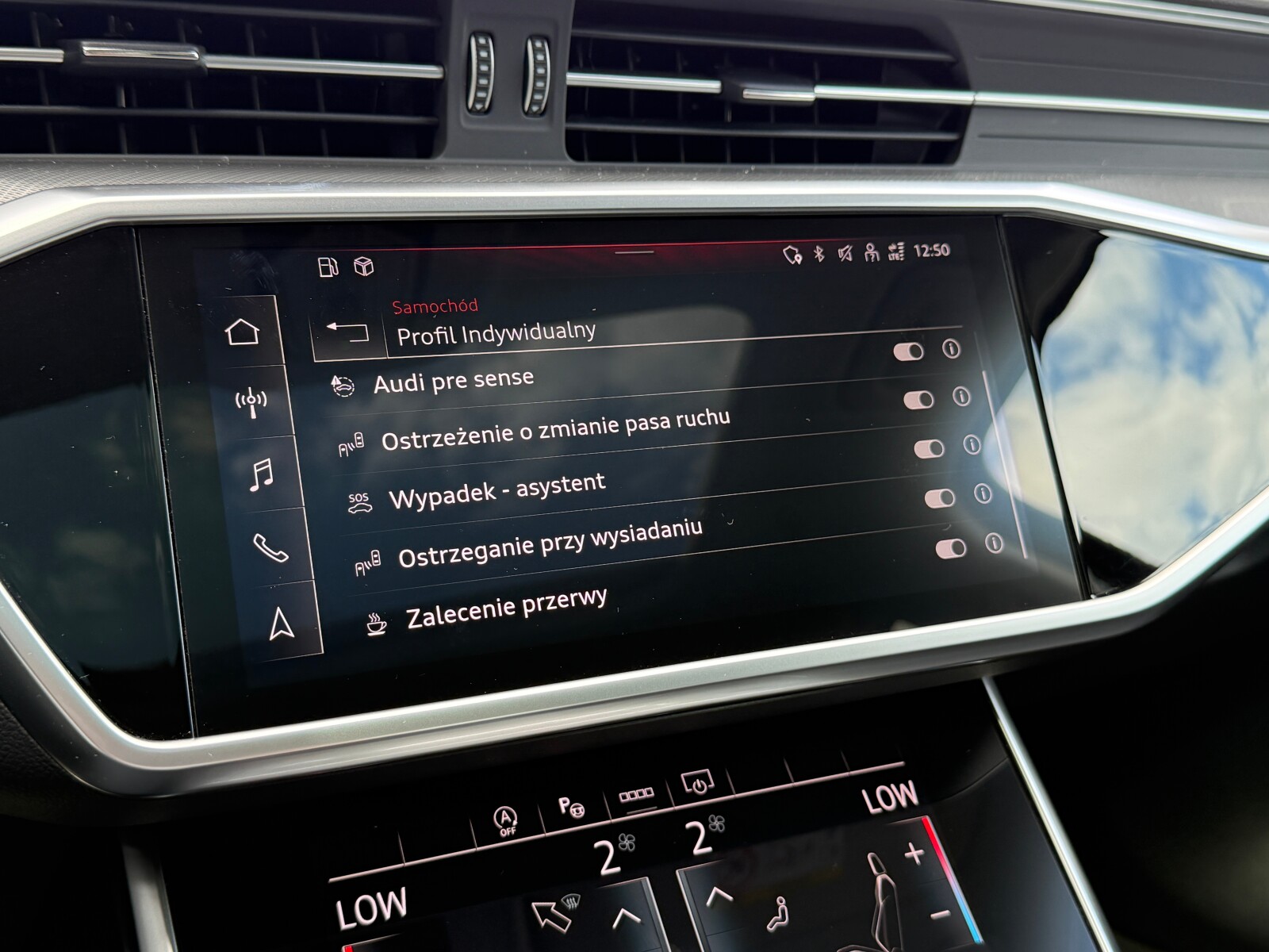 Audi A6 Avant - zdjęcie 37