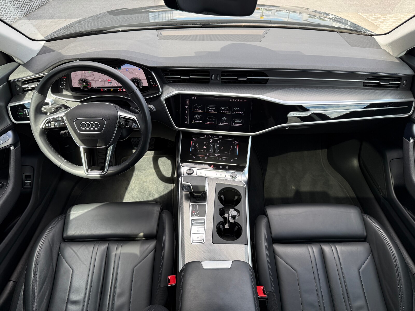 Audi A6 Avant - zdjęcie 14
