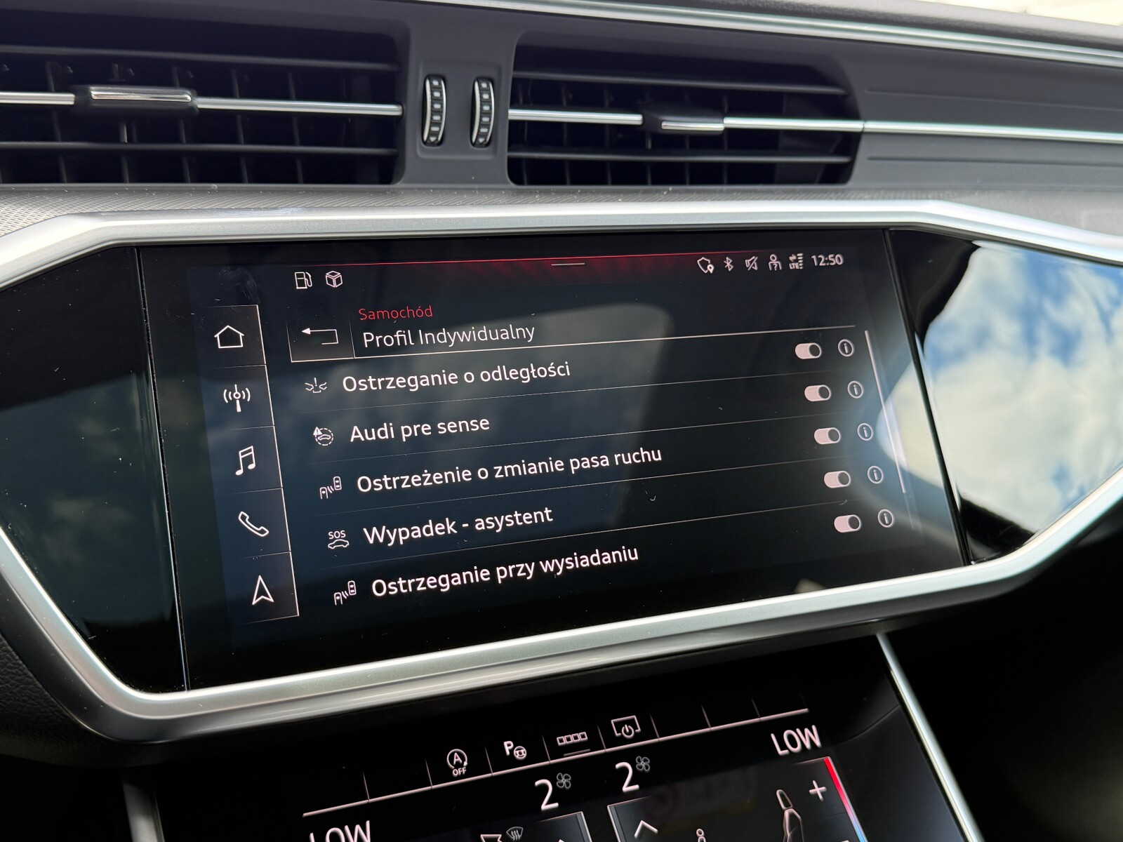 Audi A6 Avant - zdjęcie 36