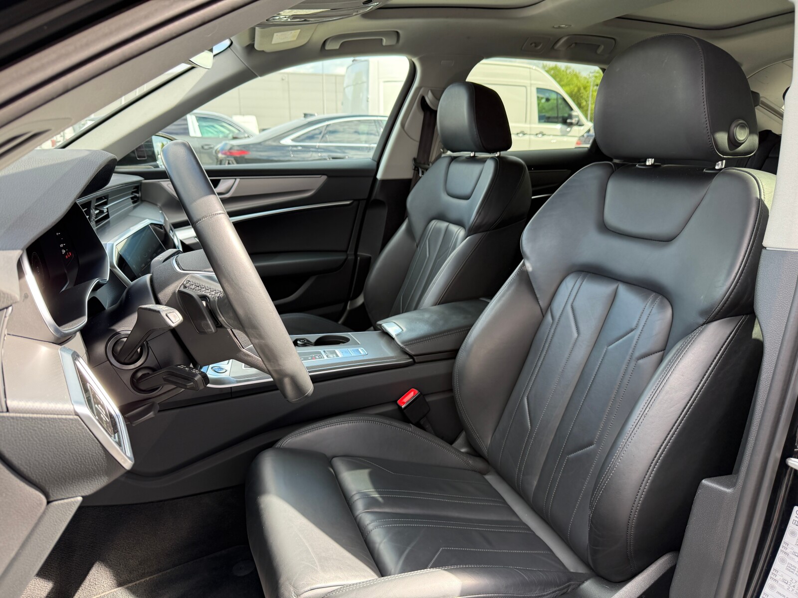 Audi A6 Avant - zdjęcie 21