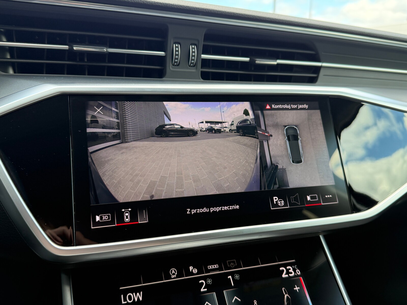 Audi A6 Avant - zdjęcie 36