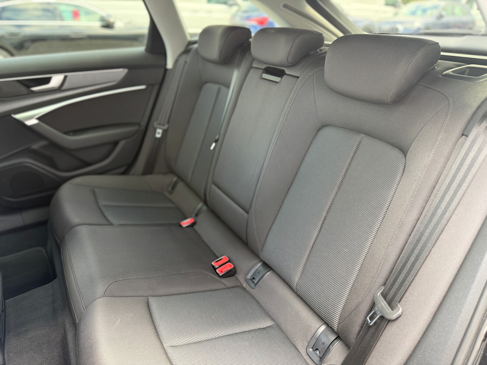 Audi A6 Avant - zdjęcie 13