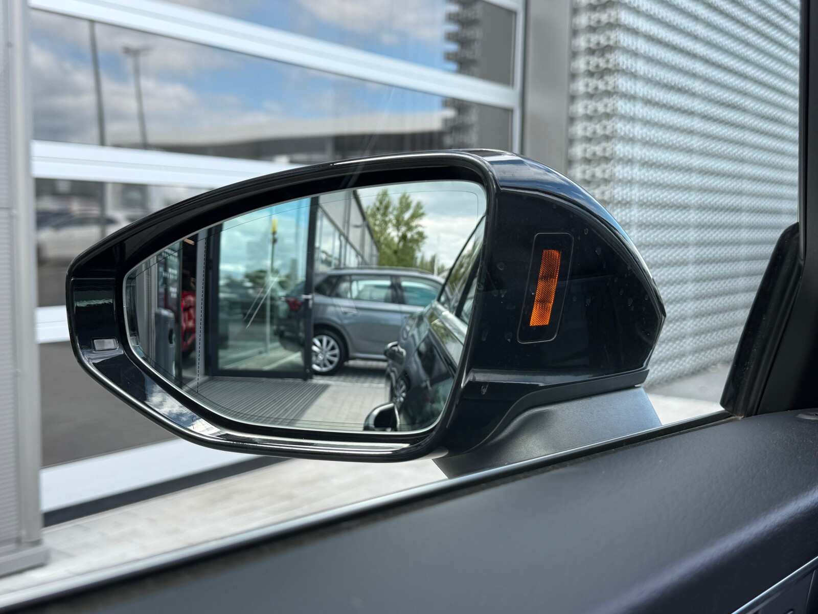 Audi A6 Avant - zdjęcie 37