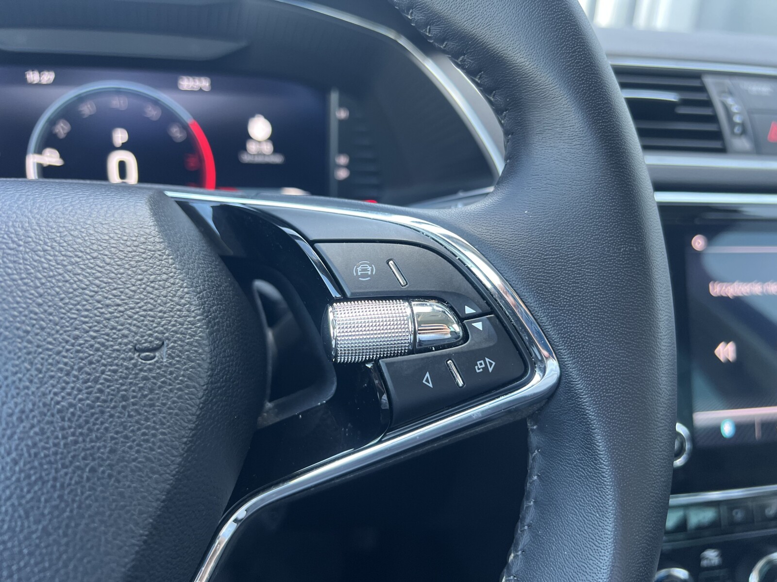 Škoda Superb - zdjęcie 15