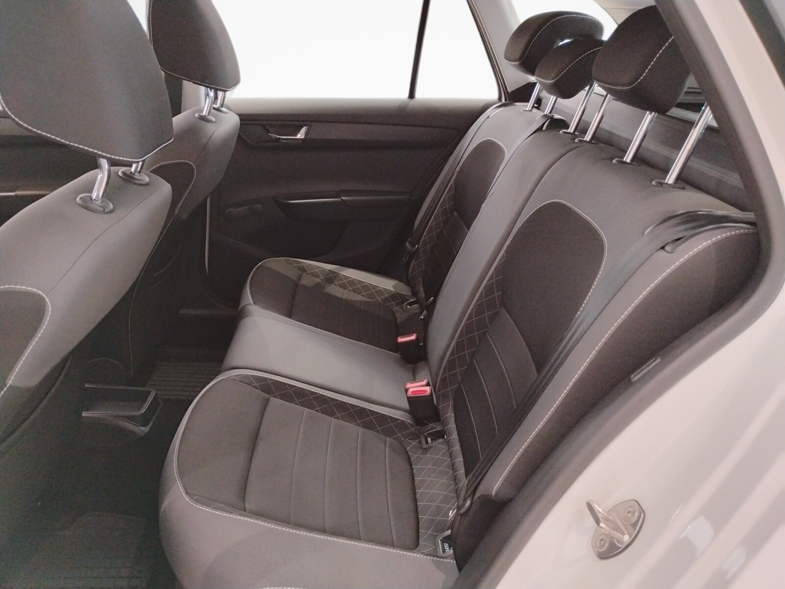 Škoda Fabia - zdjęcie 12