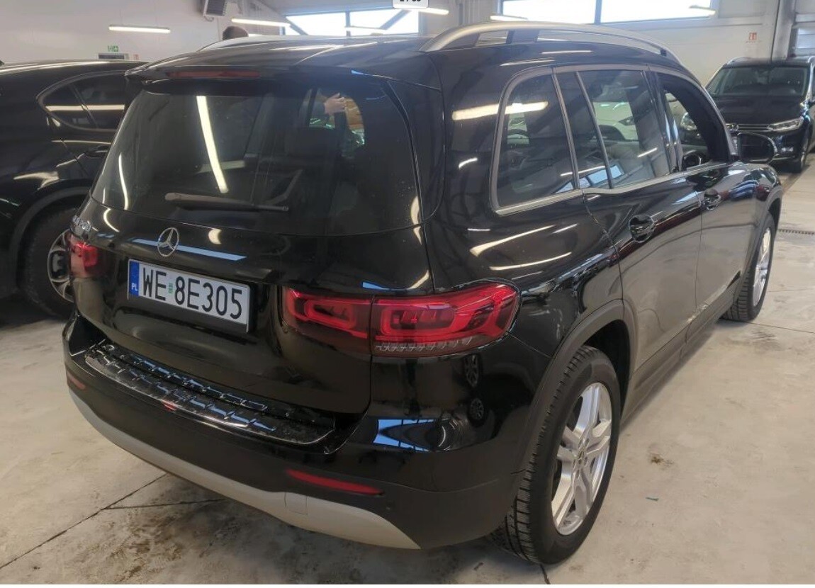 Mercedes-Benz GLB 200 - zdjęcie 2