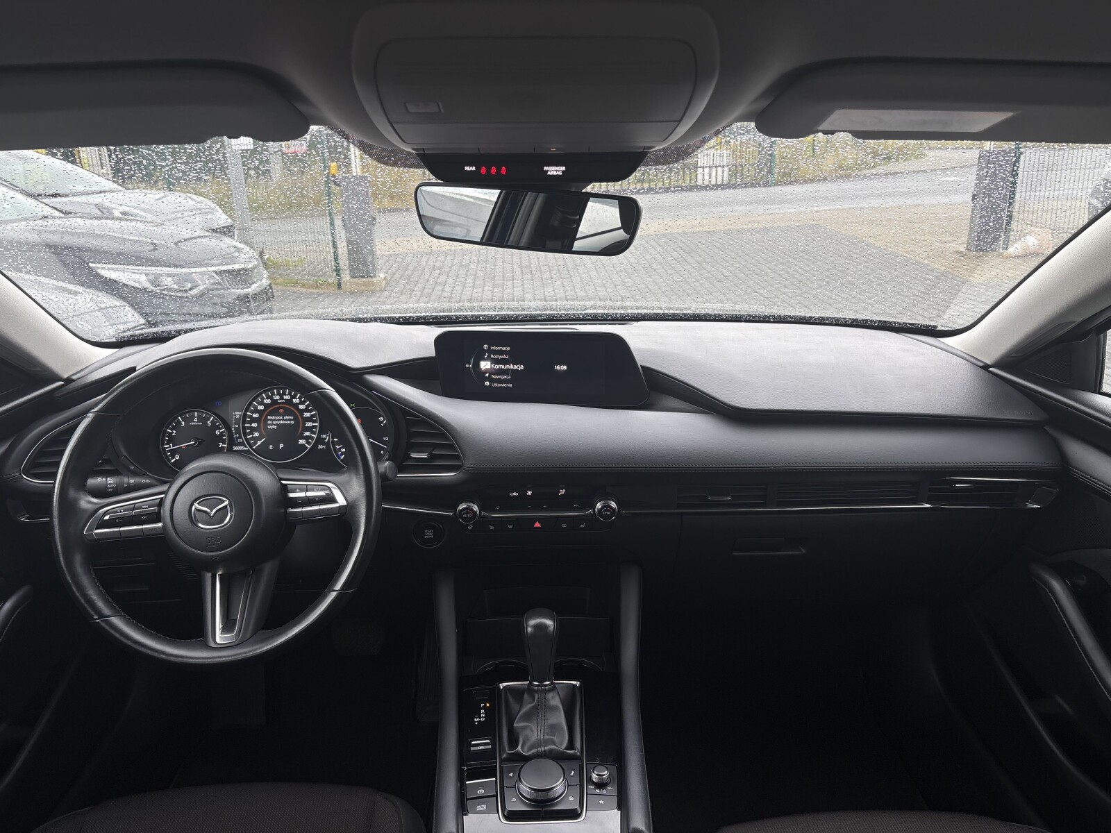 Mazda 3 - zdjęcie 21