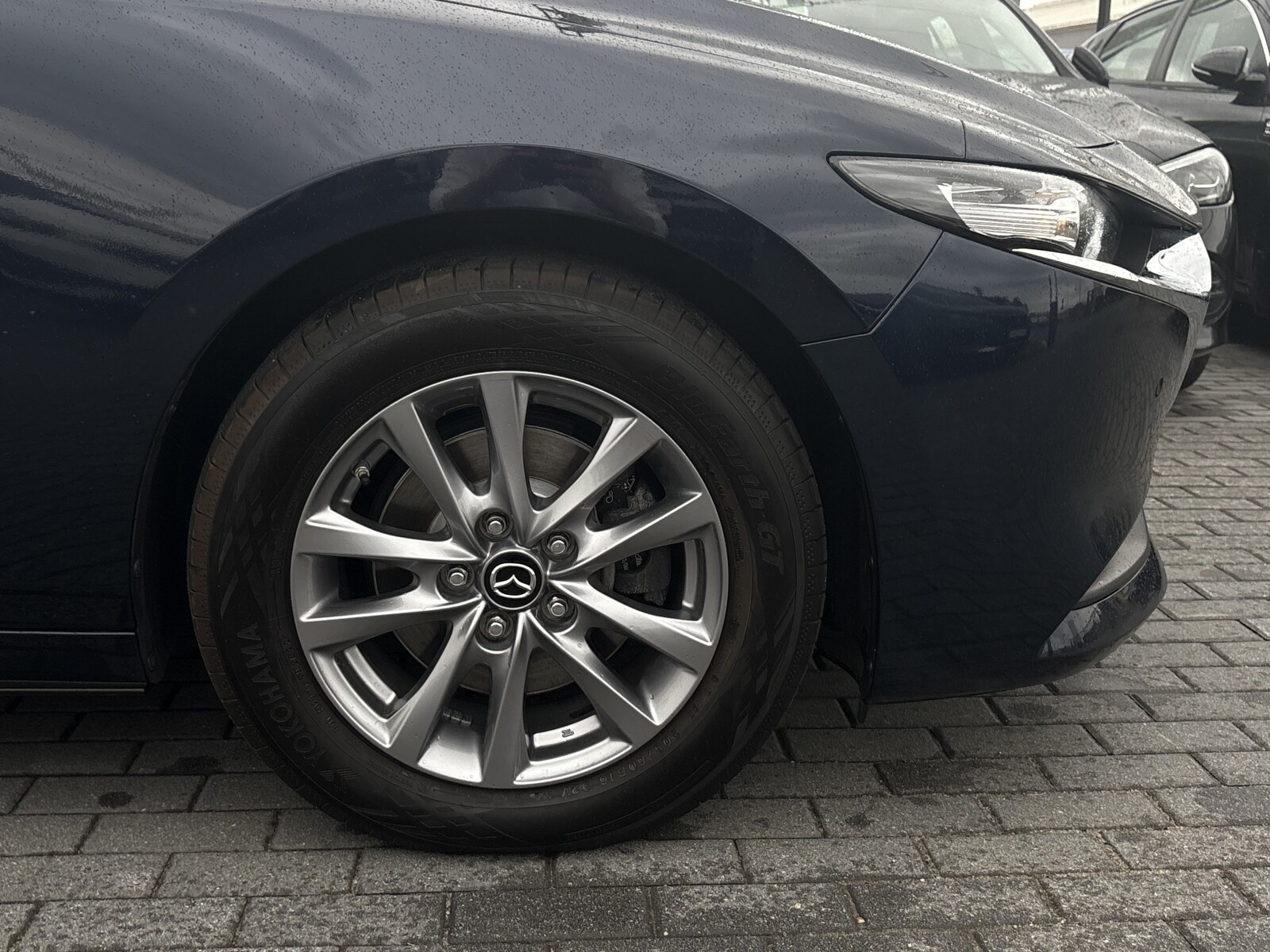 Mazda 3 - zdjęcie 35