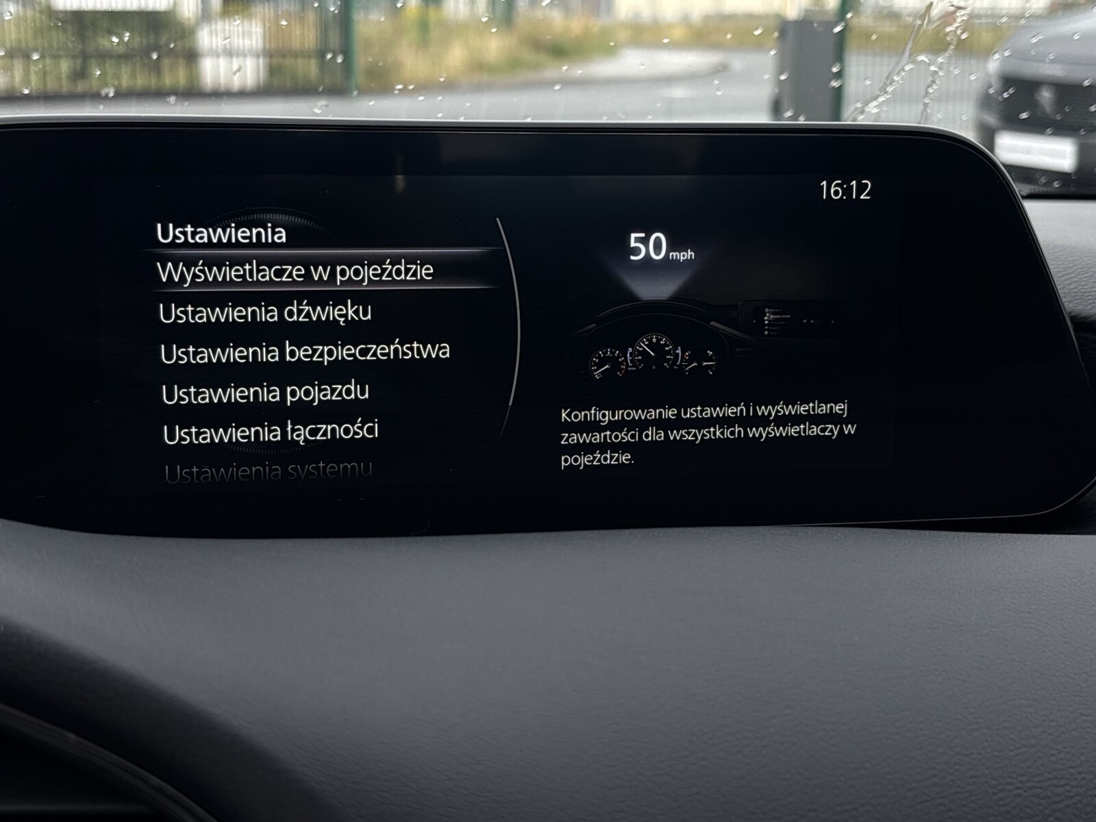 Mazda 3 - zdjęcie 25