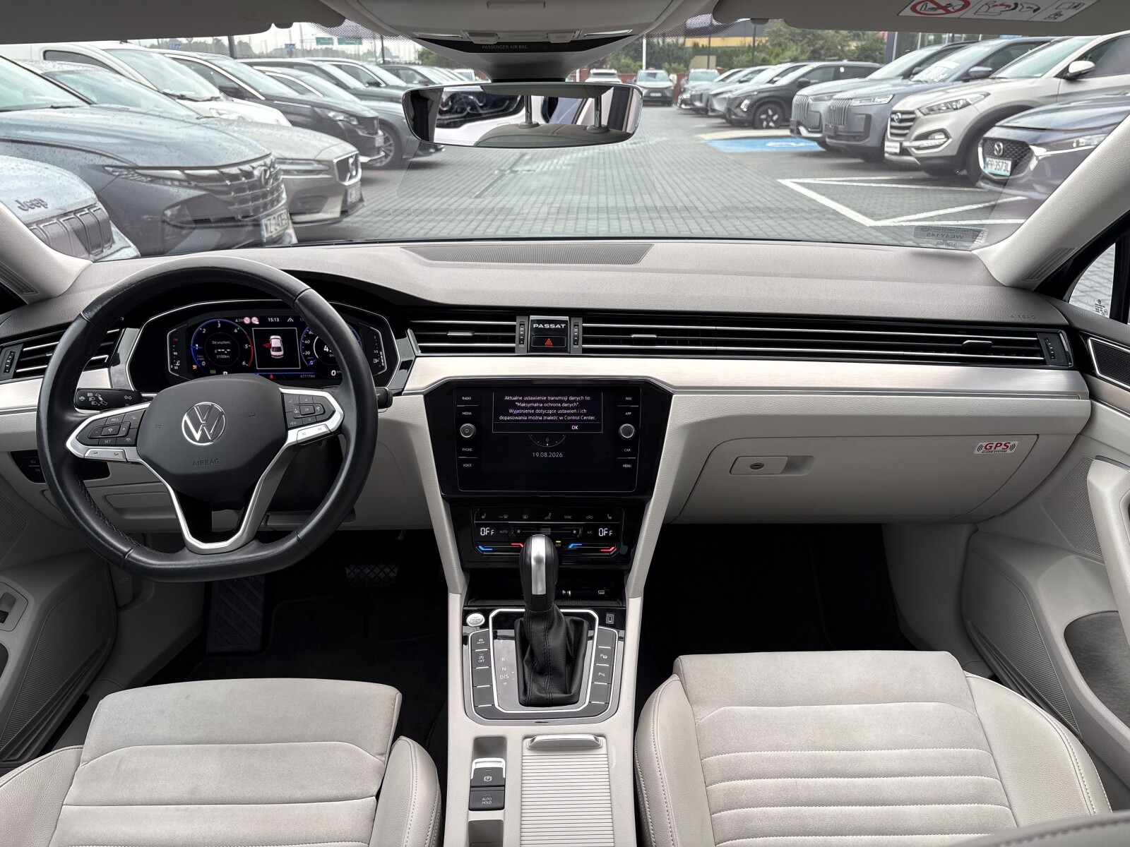 Volkswagen Passat - zdjęcie 16