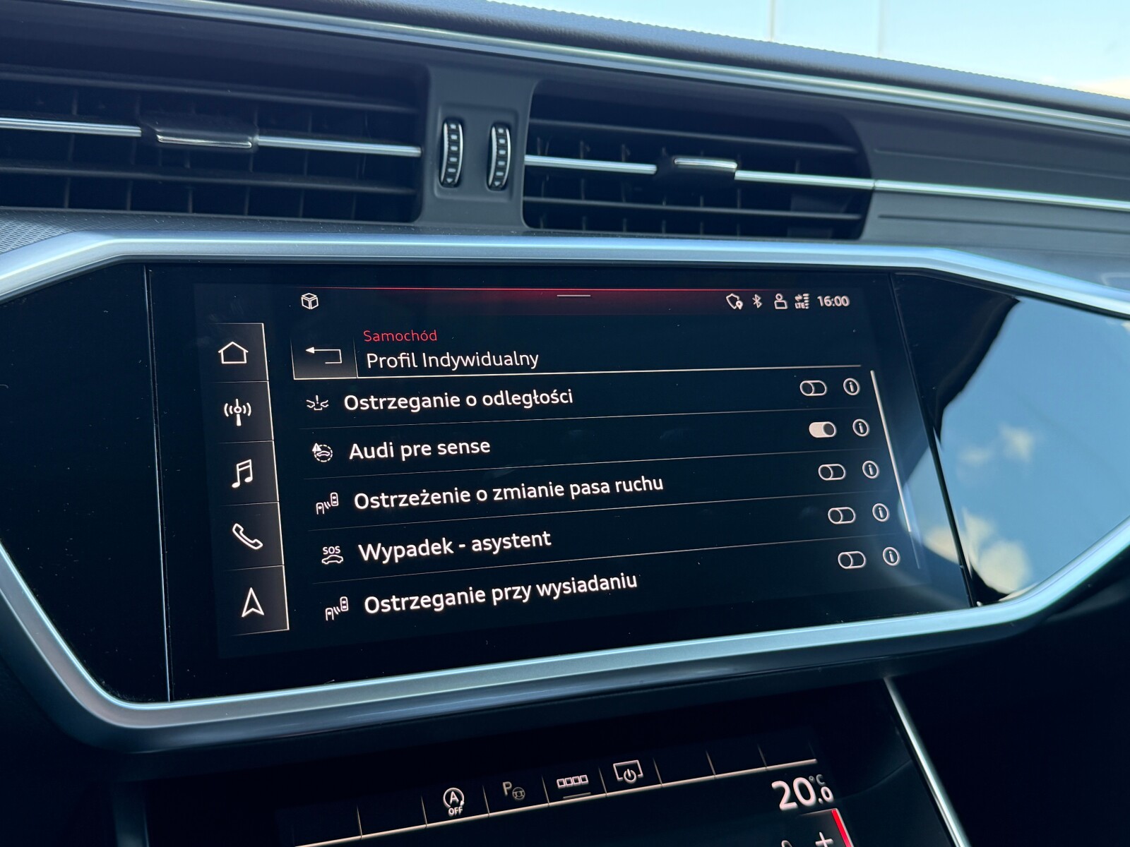 Audi A6 Avant - zdjęcie 35