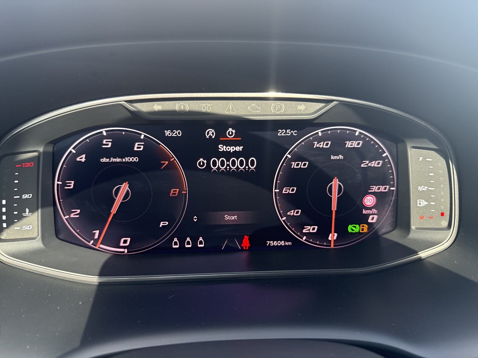 Cupra Ateca - zdjęcie 14