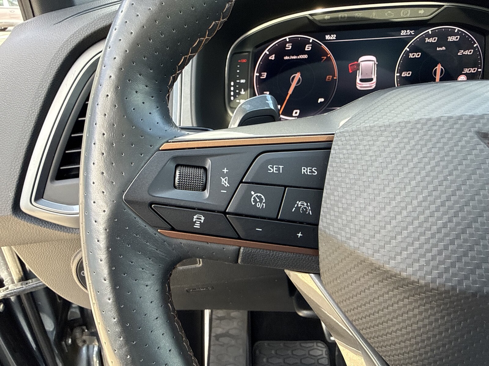 Cupra Ateca - zdjęcie 22