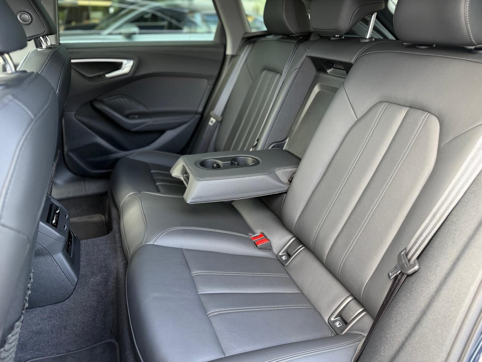 Audi A5 Avant - zdjęcie 17
