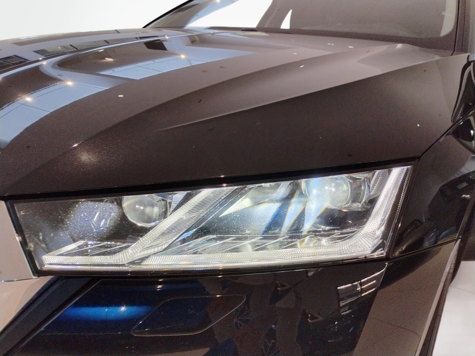 Škoda Octavia Combi - zdjęcie 33