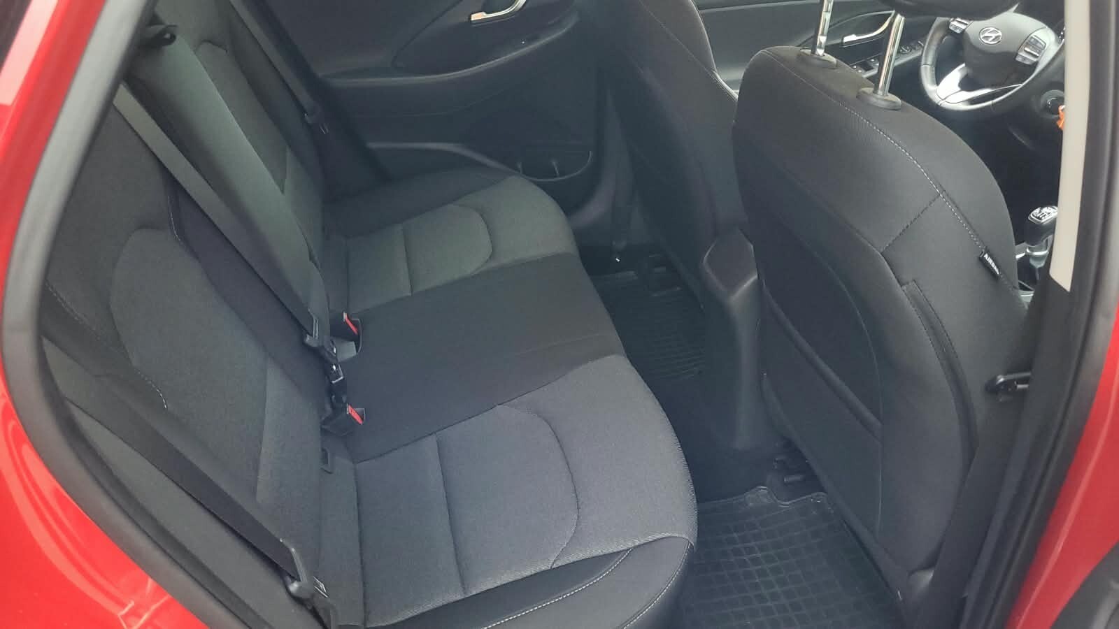Hyundai i30 - zdjęcie 13