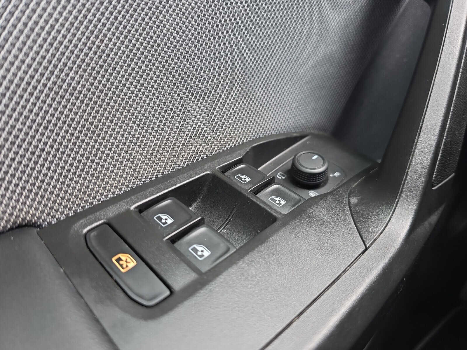 Seat Leon - zdjęcie 10