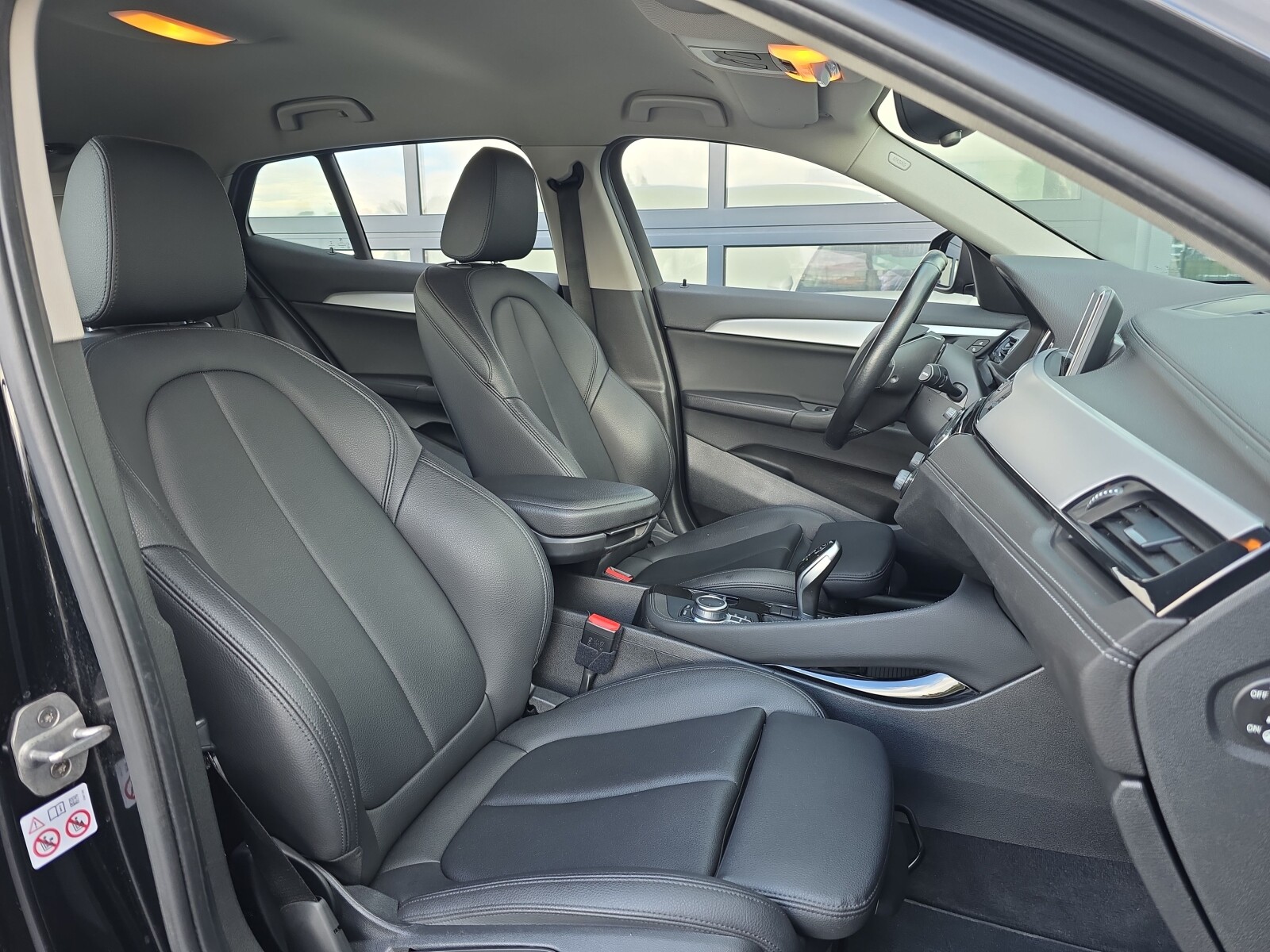 BMW X2 - zdjęcie 24