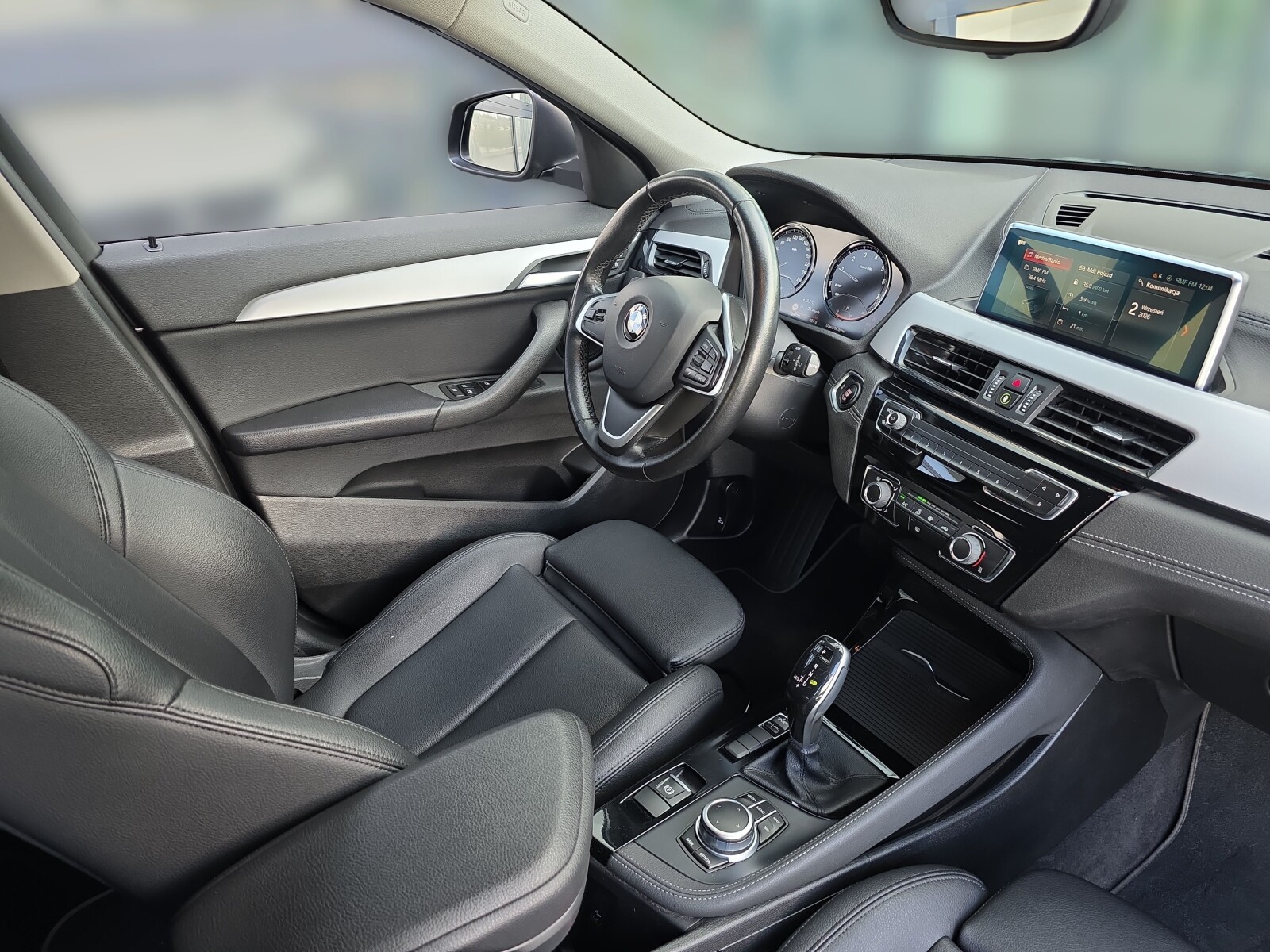 BMW X2 - zdjęcie 23