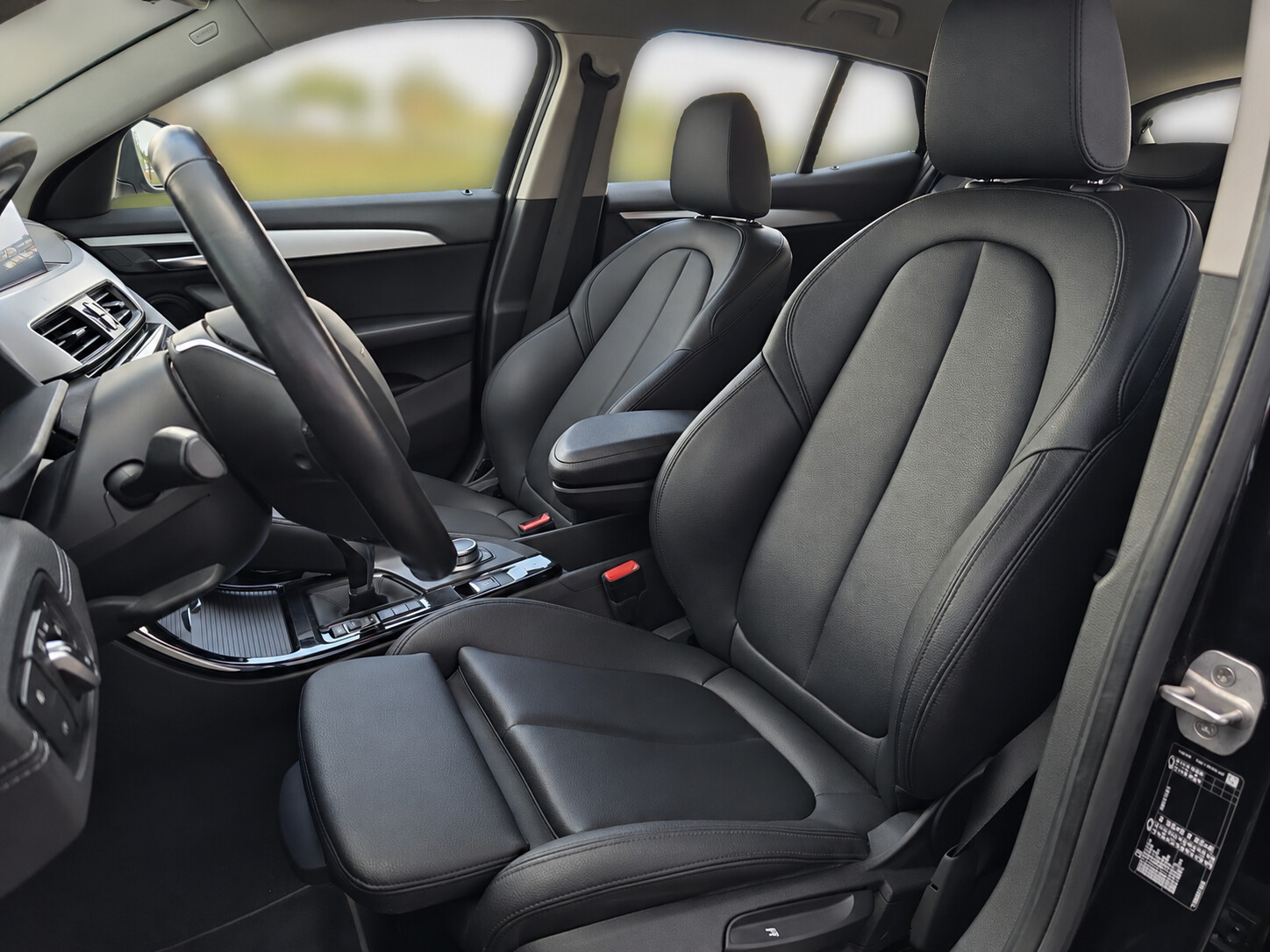 BMW X2 - zdjęcie 9