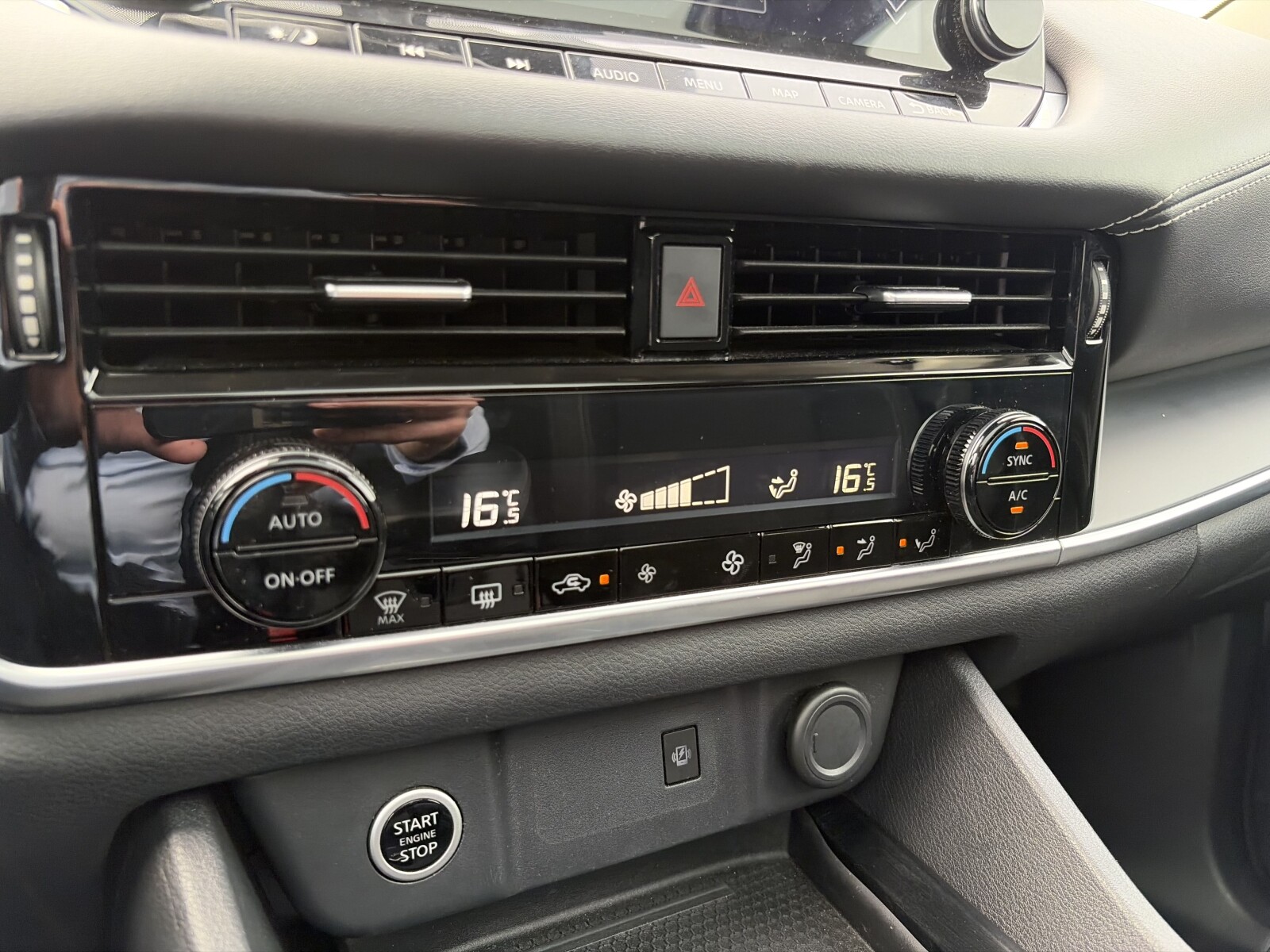 Nissan Qashqai - zdjęcie 20