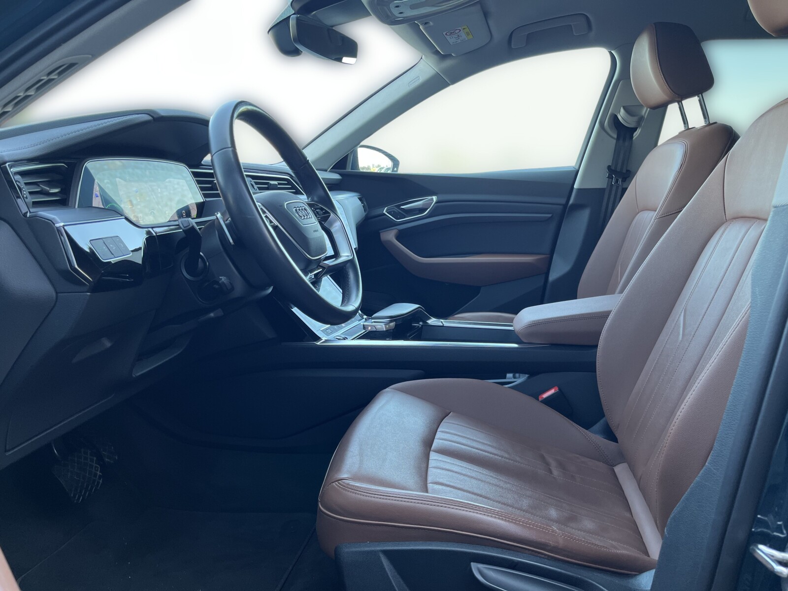 Audi e-tron - zdjęcie 12