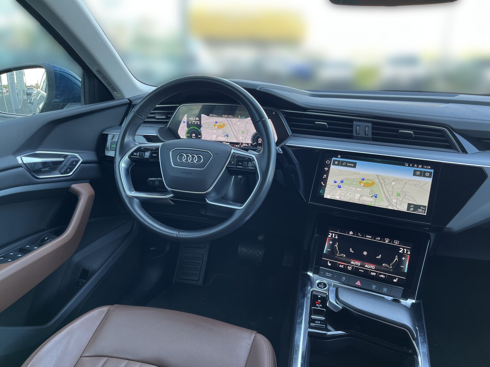 Audi e-tron - zdjęcie 19