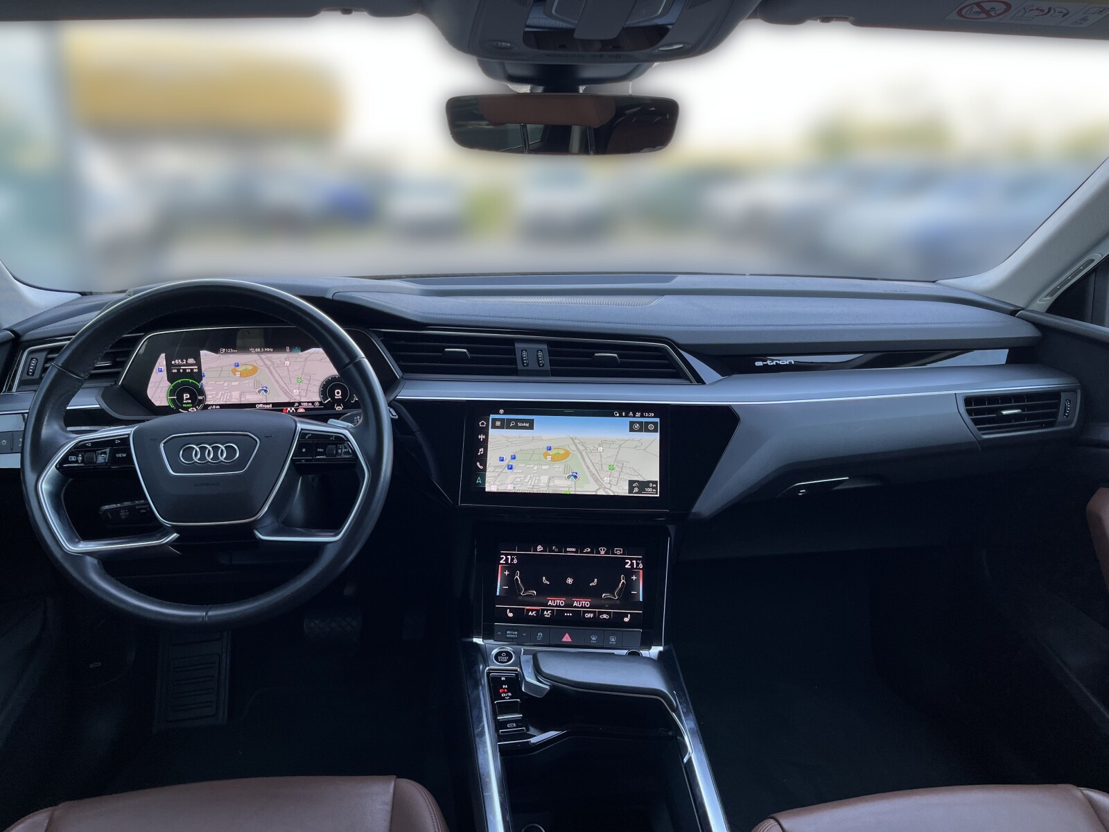 Audi e-tron - zdjęcie 18