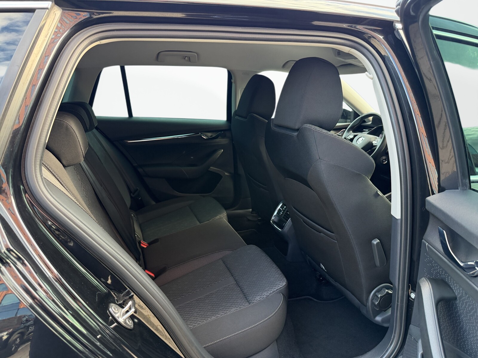 Škoda Octavia - zdjęcie 34
