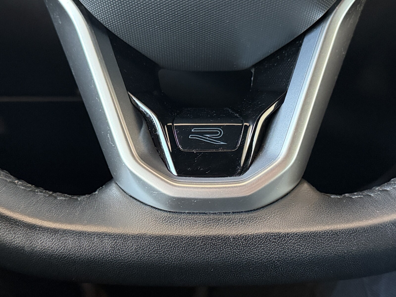 Volkswagen Tiguan Allspace - zdjęcie 40