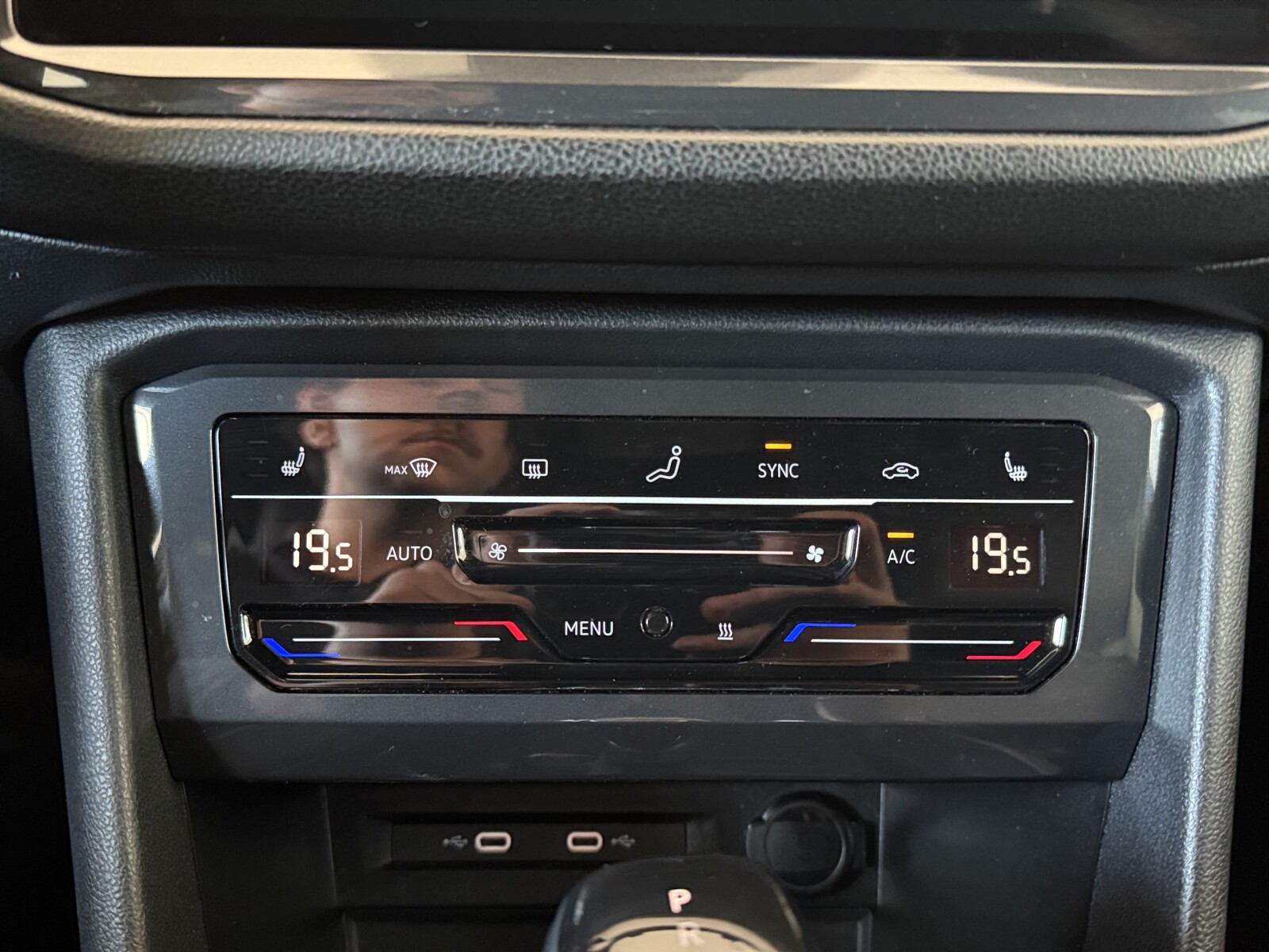 Volkswagen Tiguan Allspace - zdjęcie 22