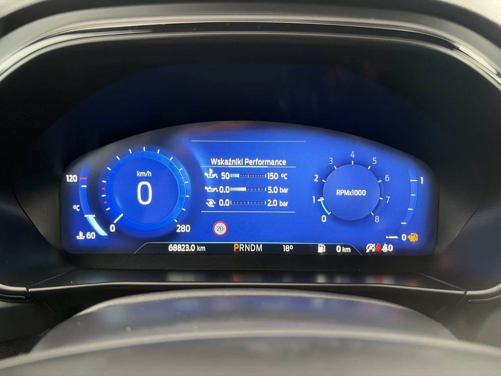 Ford Focus - zdjęcie 14