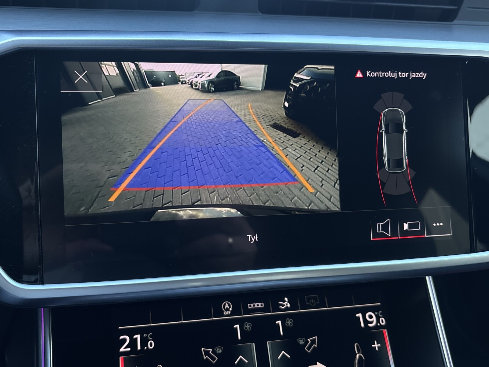 Audi A7 Sportback - zdjęcie 20