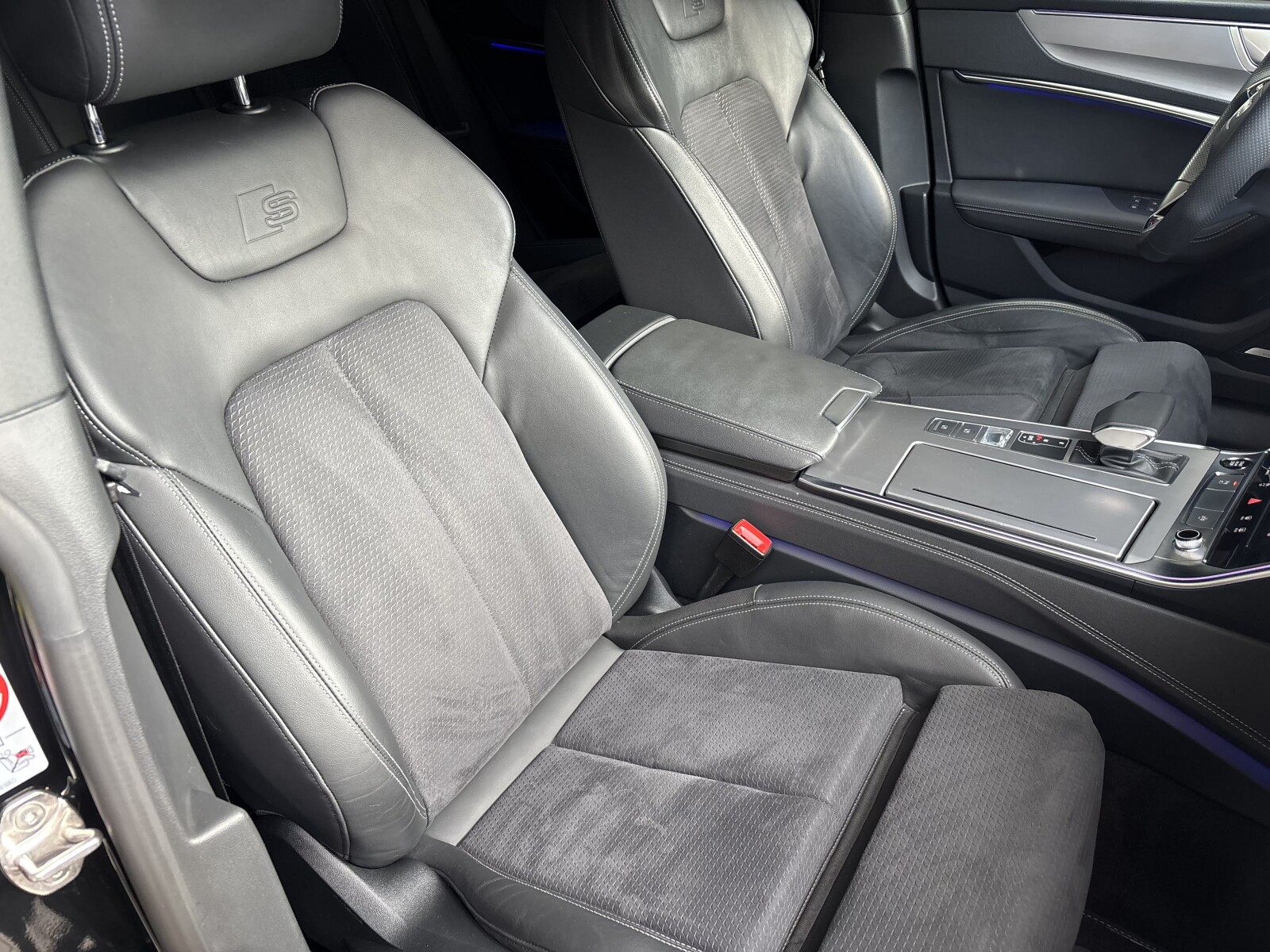 Audi A7 Sportback - zdjęcie 33