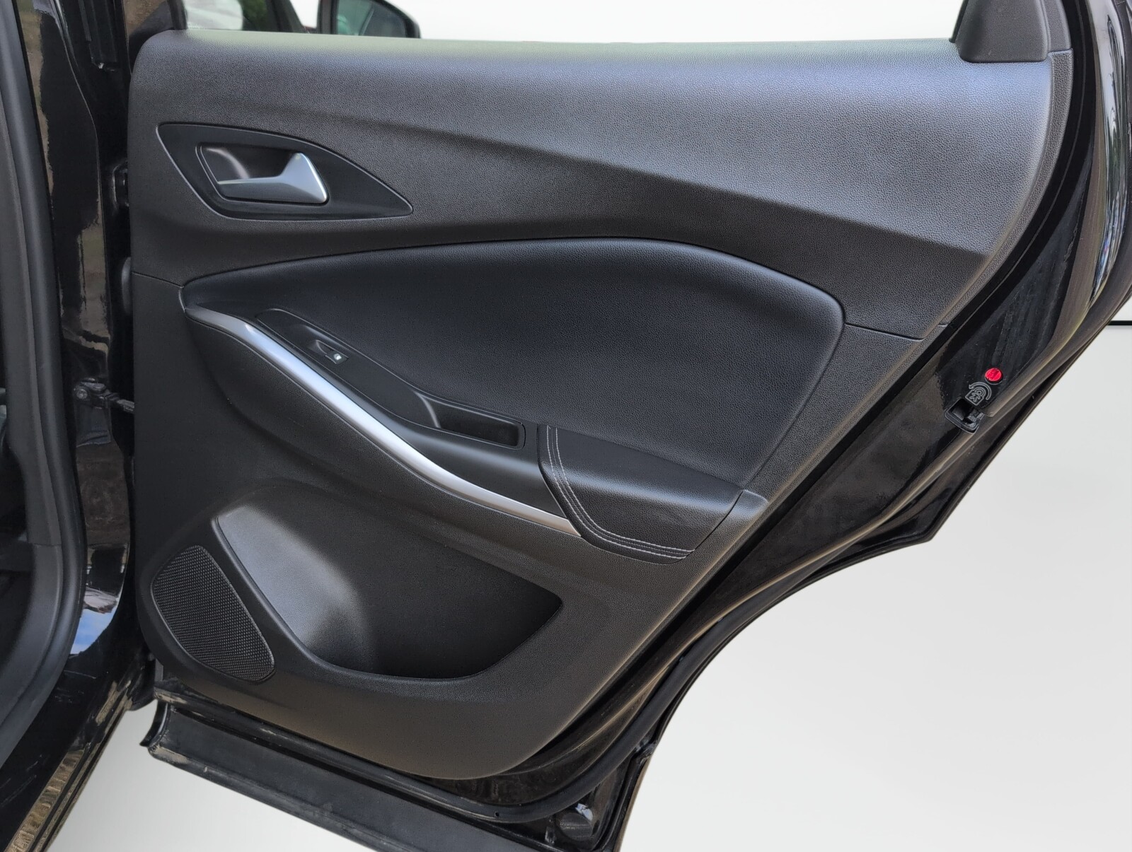 Opel Grandland - zdjęcie 13