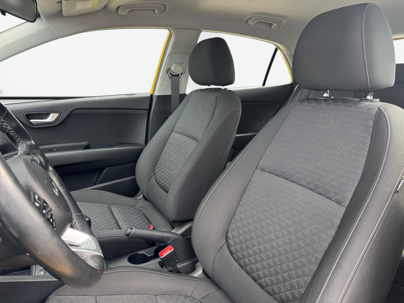 Kia Rio - zdjęcie 11