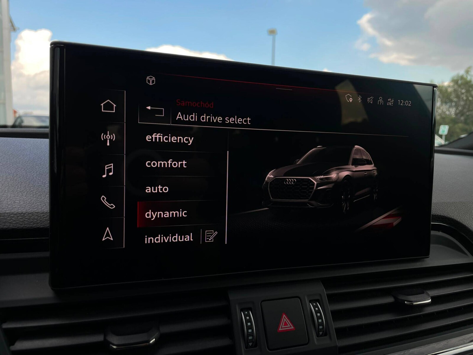 Audi Q5 - zdjęcie 26