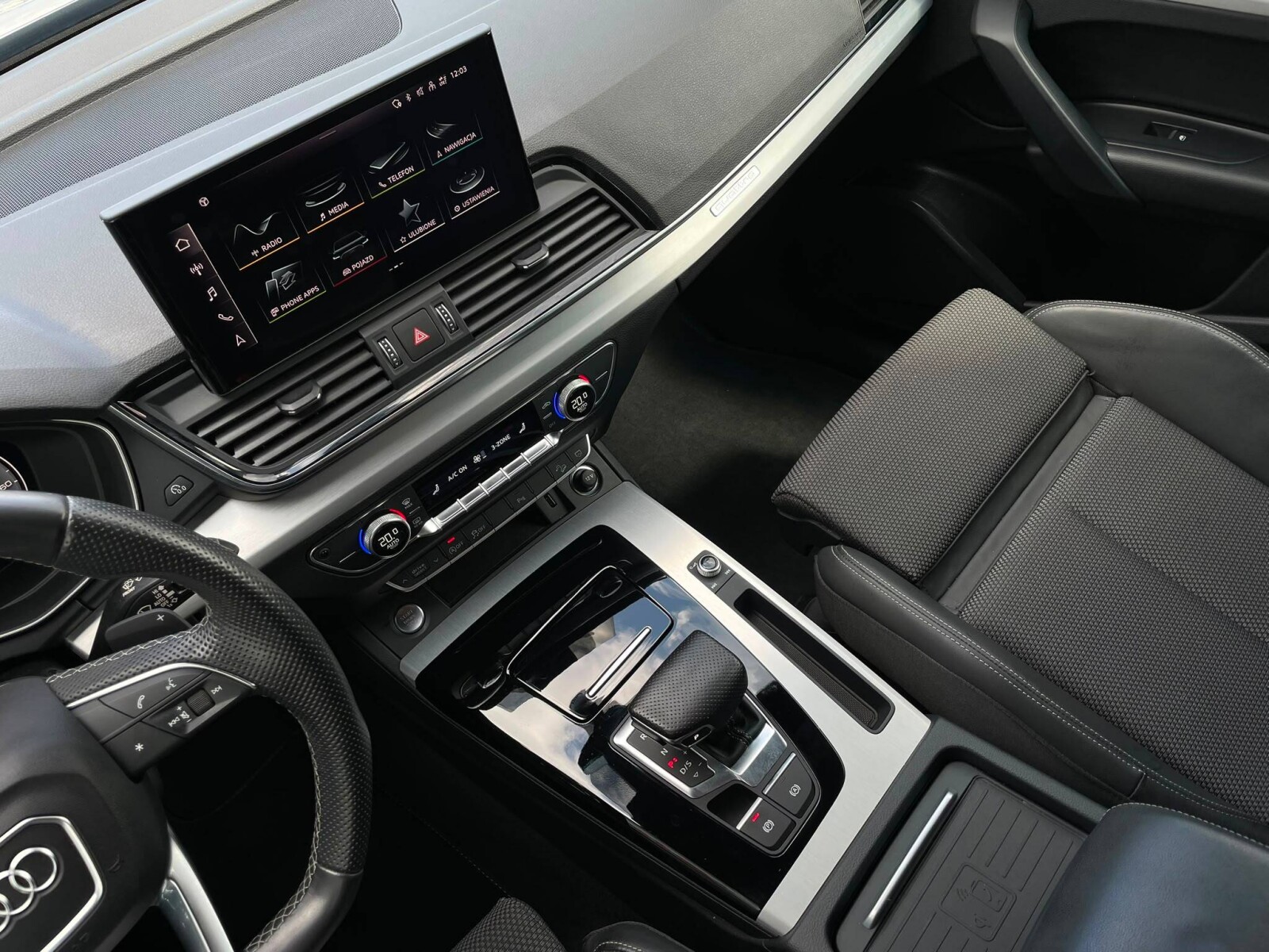 Audi Q5 - zdjęcie 30